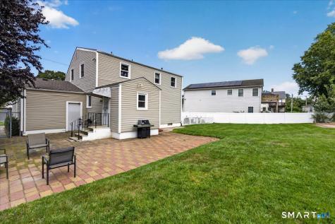 75 Meadow View Road New Haven CT 06519