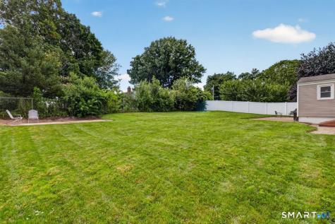 75 Meadow View Road New Haven CT 06519