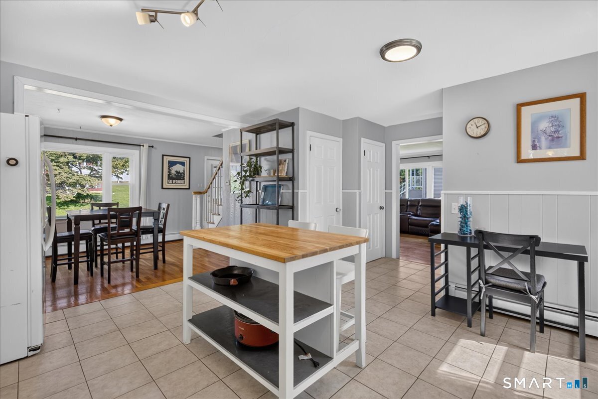 75 Meadow View Road New Haven CT 06519