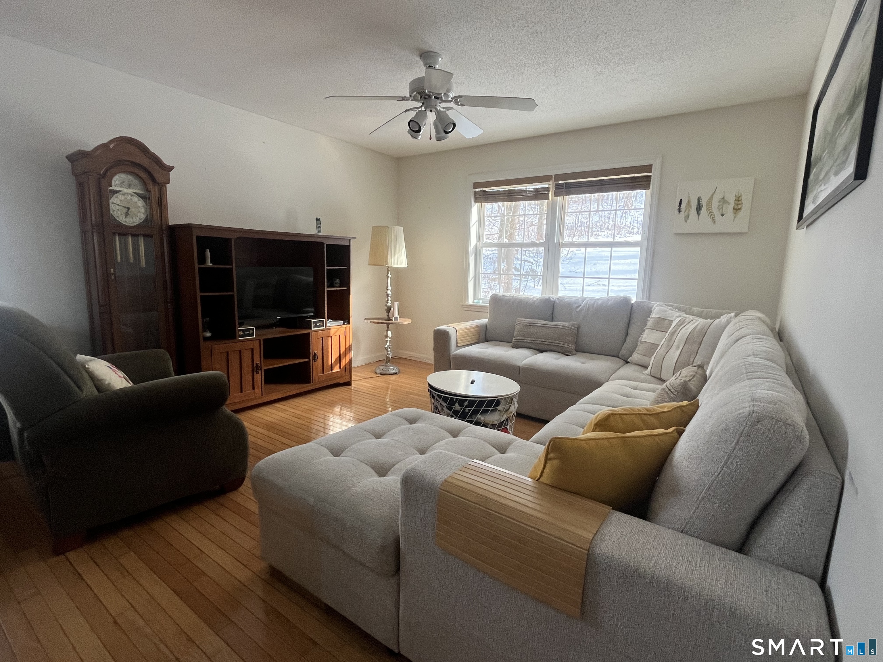 12 Woodedge Avenue Waterbury CT 06706
