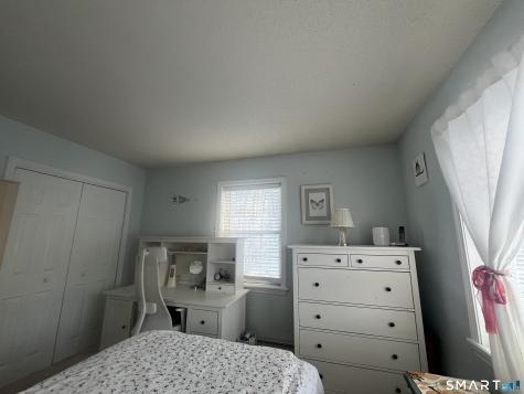 12 Woodedge Avenue Waterbury CT 06706