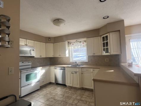 12 Woodedge Avenue Waterbury CT 06706
