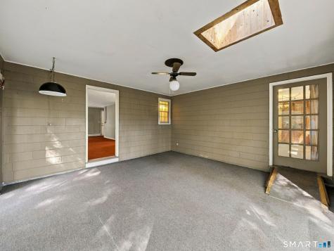 23 Storrs Heights Road Mansfield CT 06268