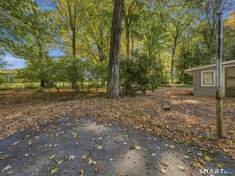 23 Storrs Heights Road Mansfield CT 06268