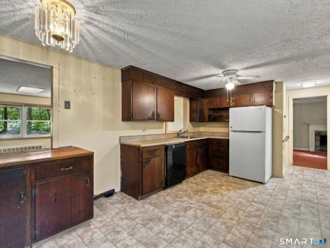 23 Storrs Heights Road Mansfield CT 06268