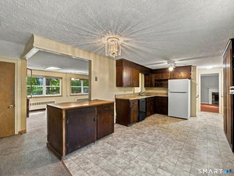 23 Storrs Heights Road Mansfield CT 06268