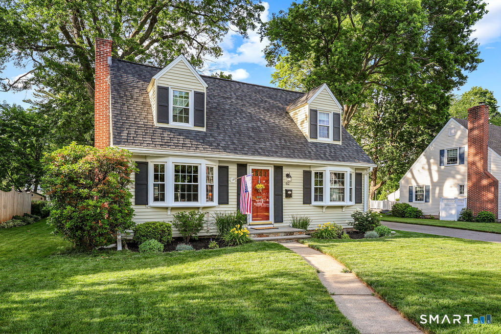 62 Crestview Drive Newington CT 06111