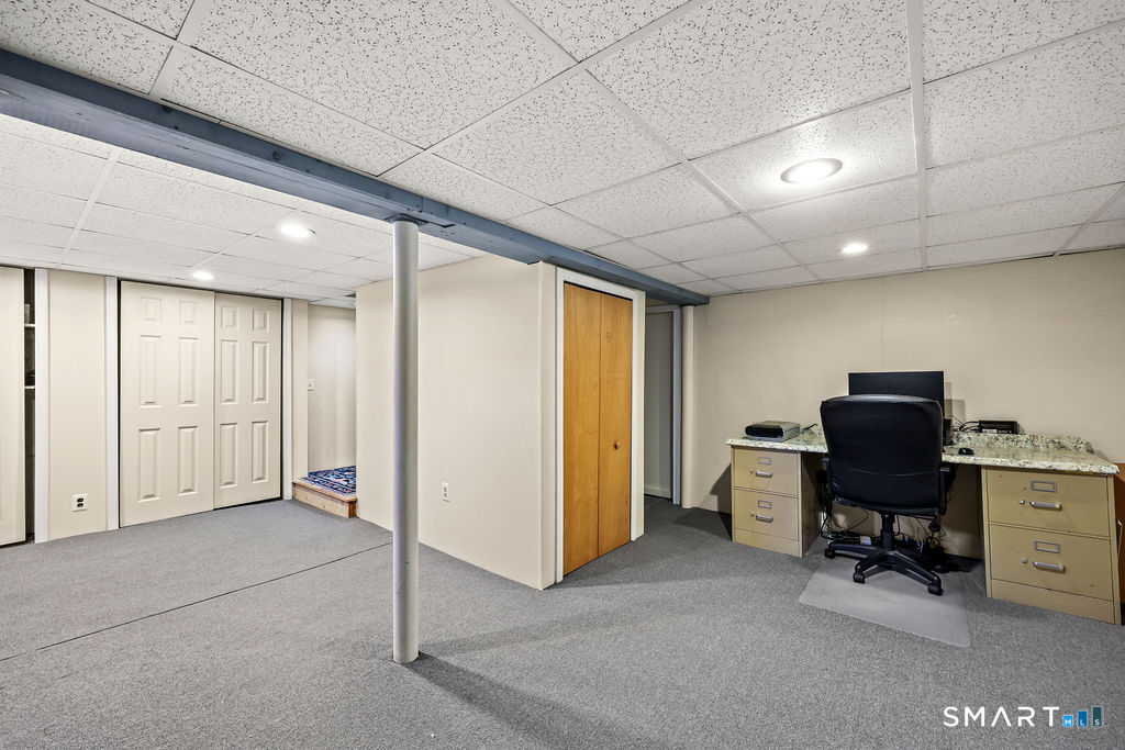 62 Crestview Drive Newington CT 06111