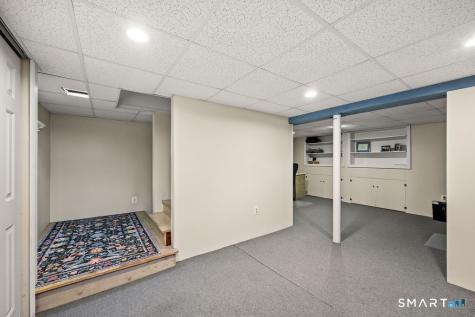 62 Crestview Drive Newington CT 06111