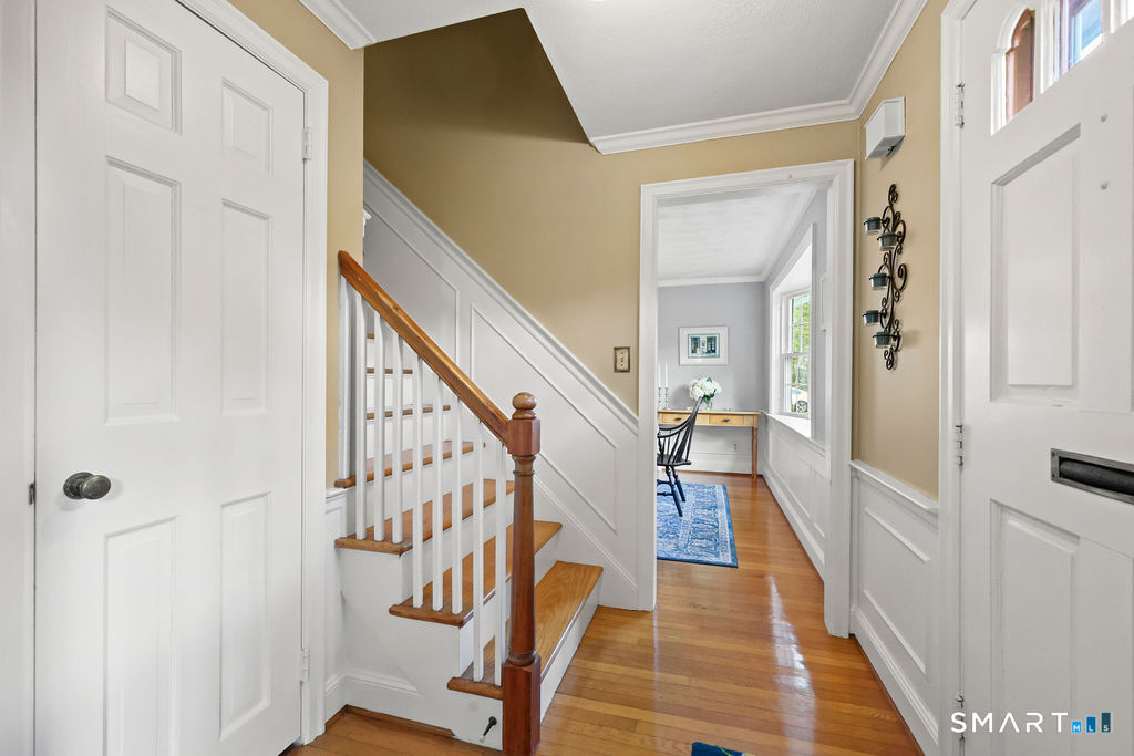 62 Crestview Drive Newington CT 06111
