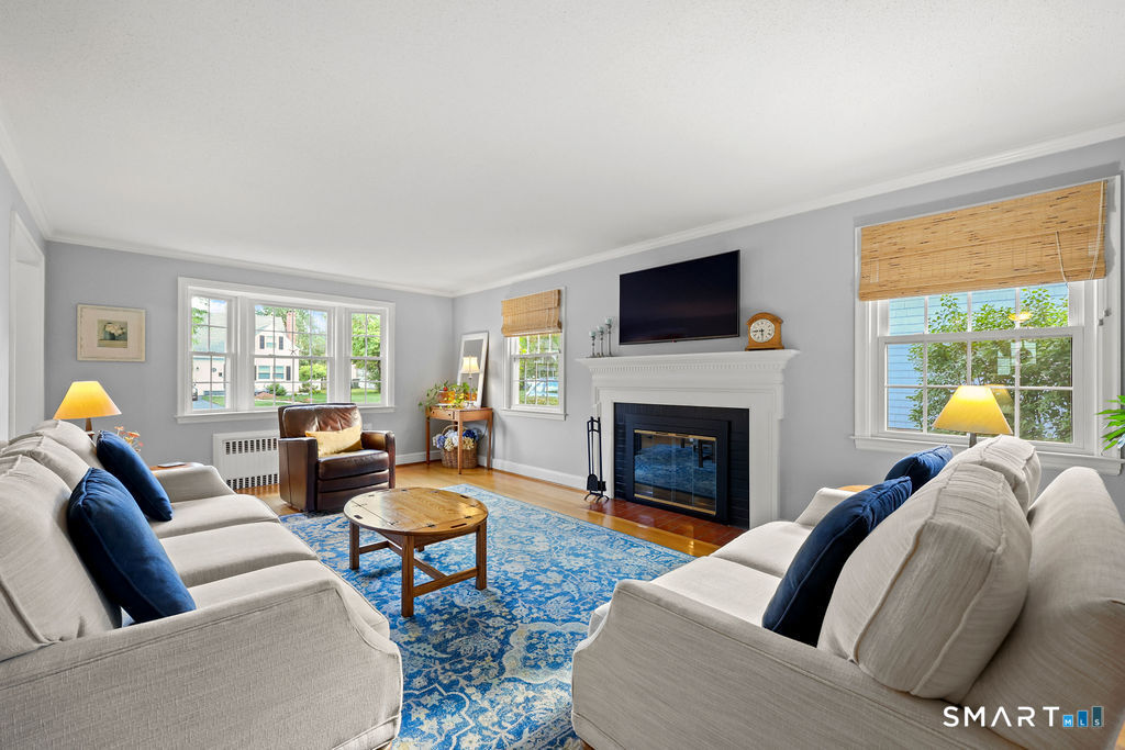 62 Crestview Drive Newington CT 06111