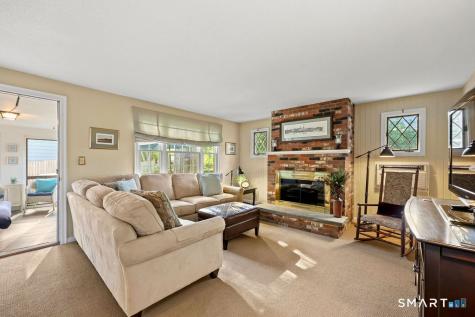 62 Crestview Drive Newington CT 06111