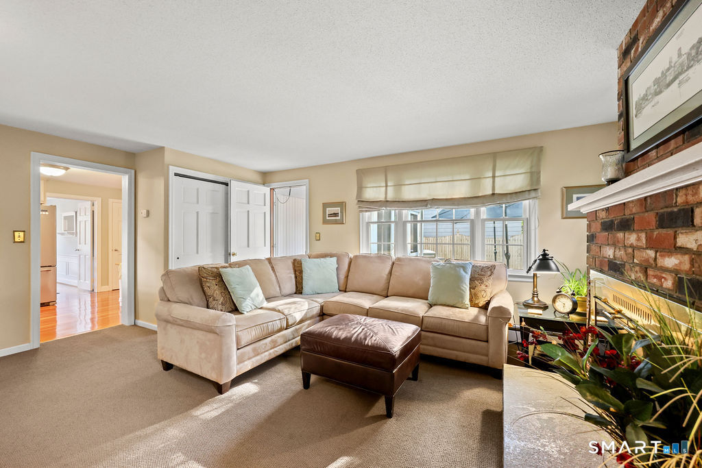 62 Crestview Drive Newington CT 06111