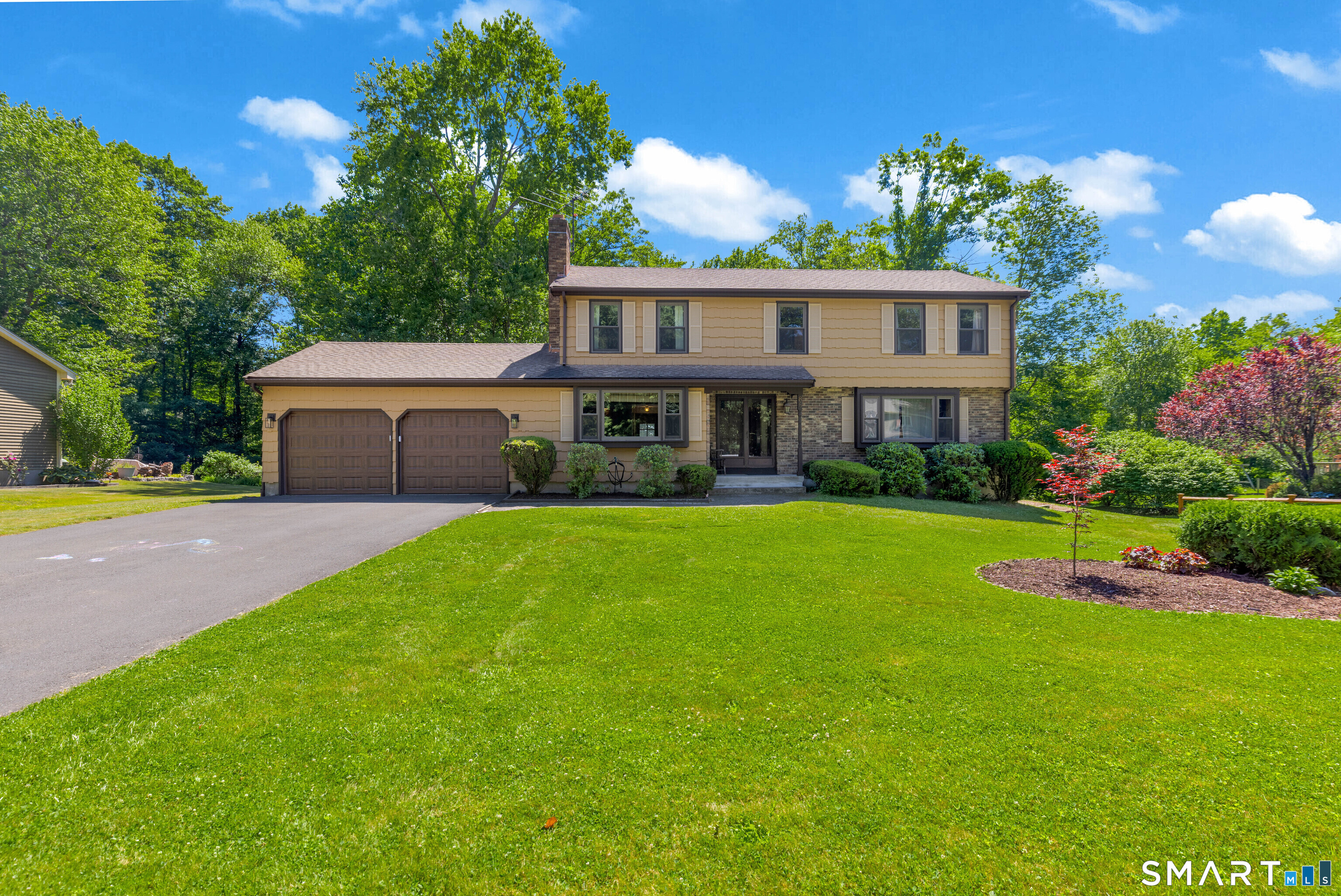 86 Carriage Way Windsor CT 06095
