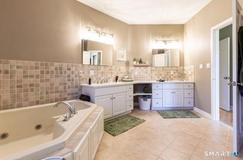 61 Stillmeadow Lane Berlin CT 06037