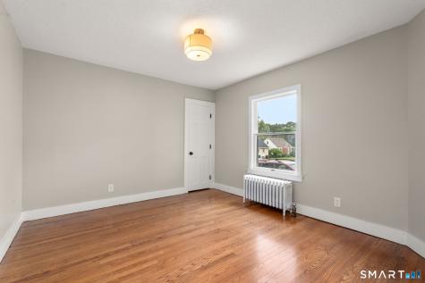 113 Branford Street Manchester CT 06040