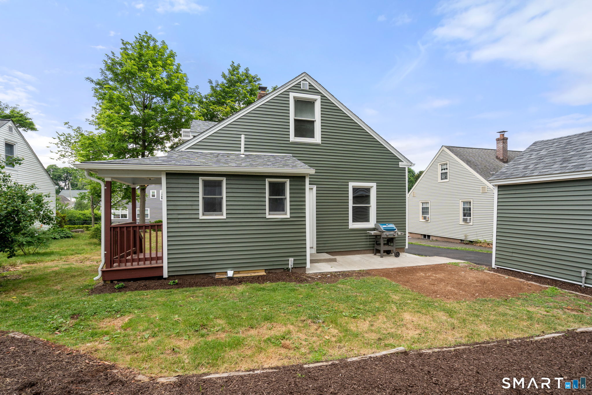 113 Branford Street Manchester CT 06040