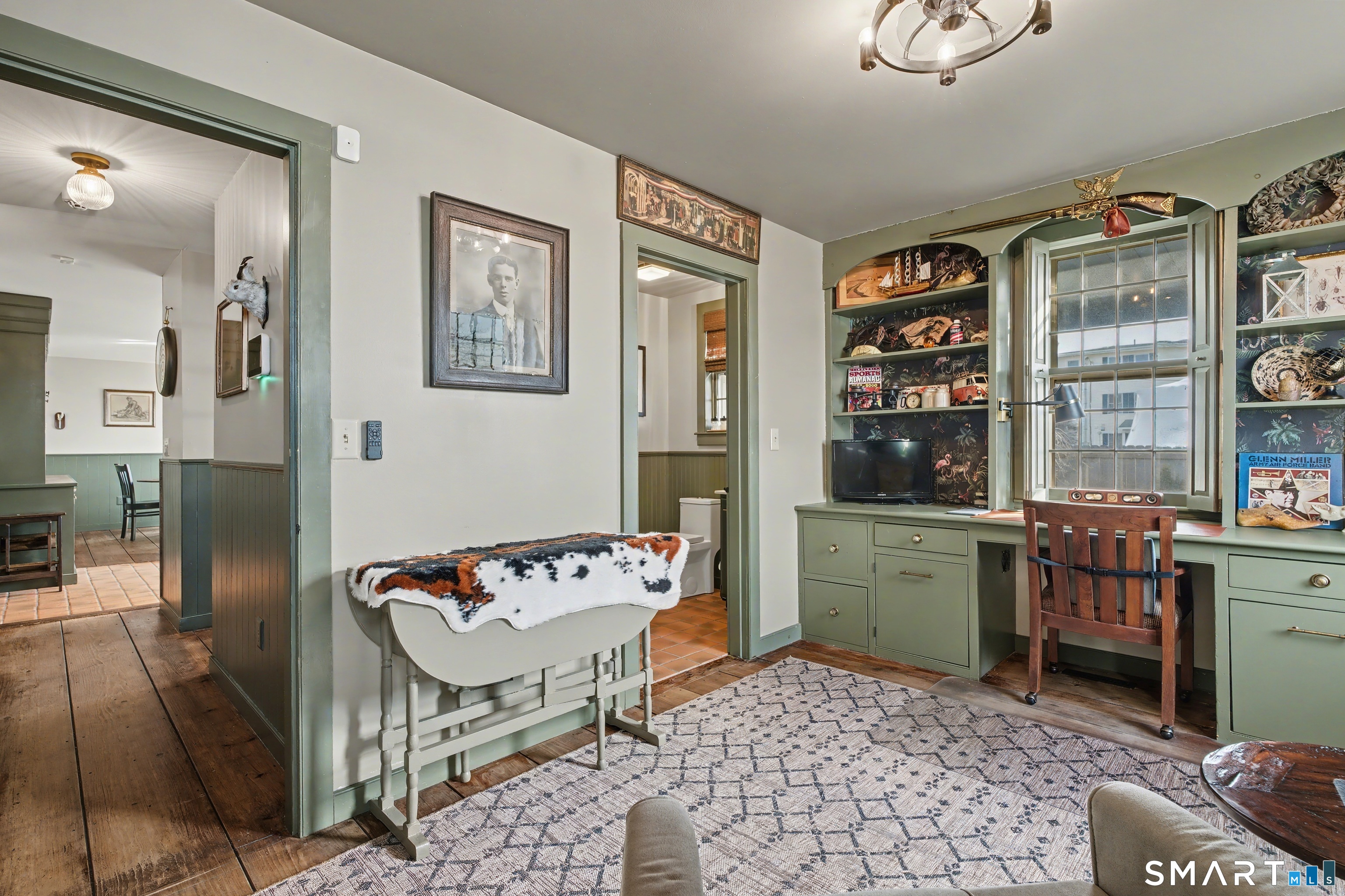 11 Smith Avenue East Lyme CT 06357