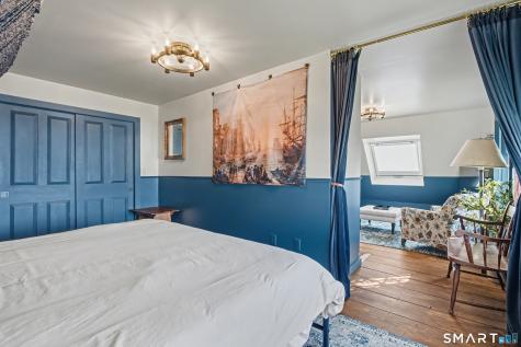 11 Smith Avenue East Lyme CT 06357