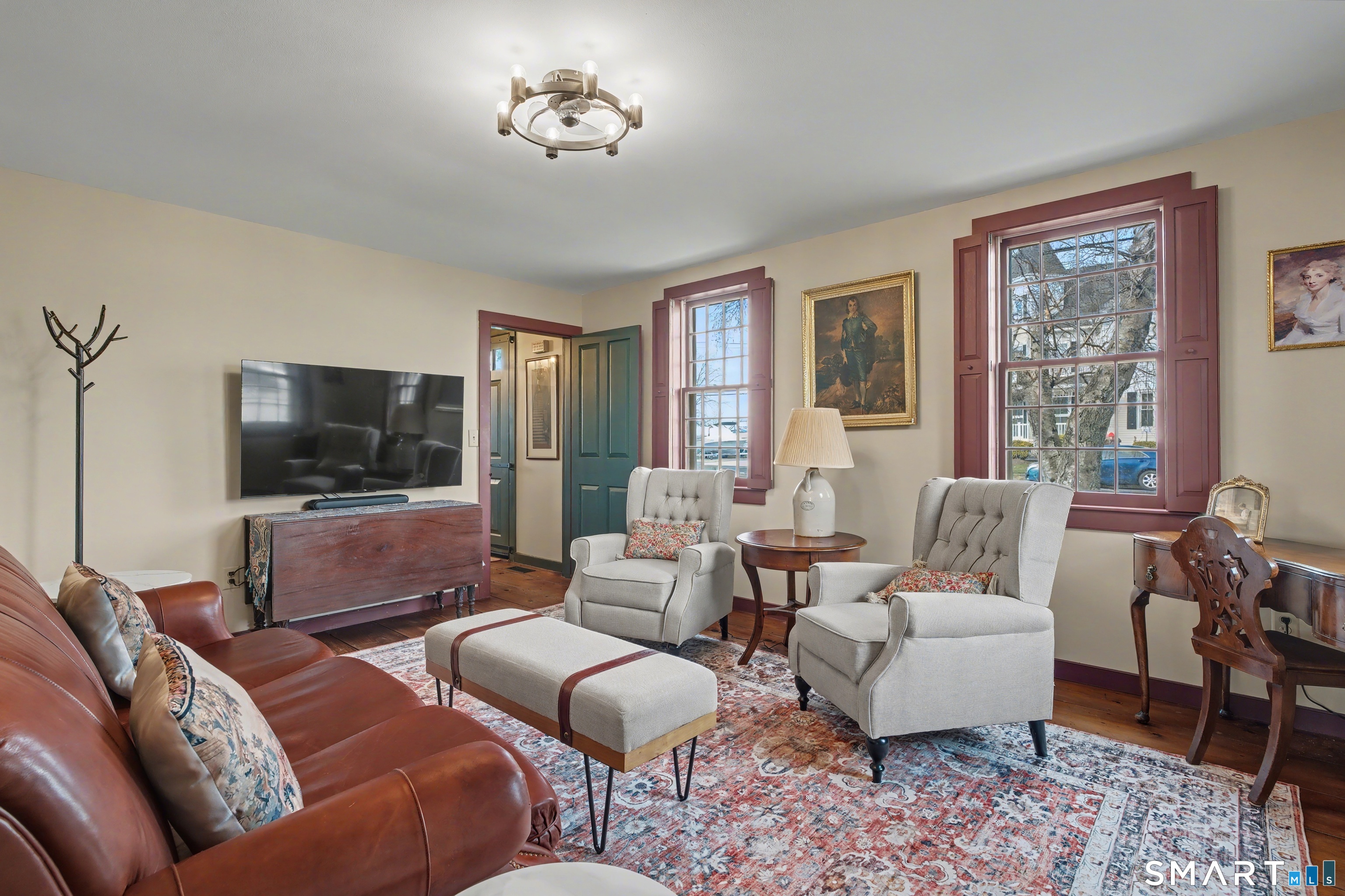 11 Smith Avenue East Lyme CT 06357
