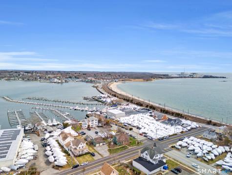 11 Smith Avenue East Lyme CT 06357