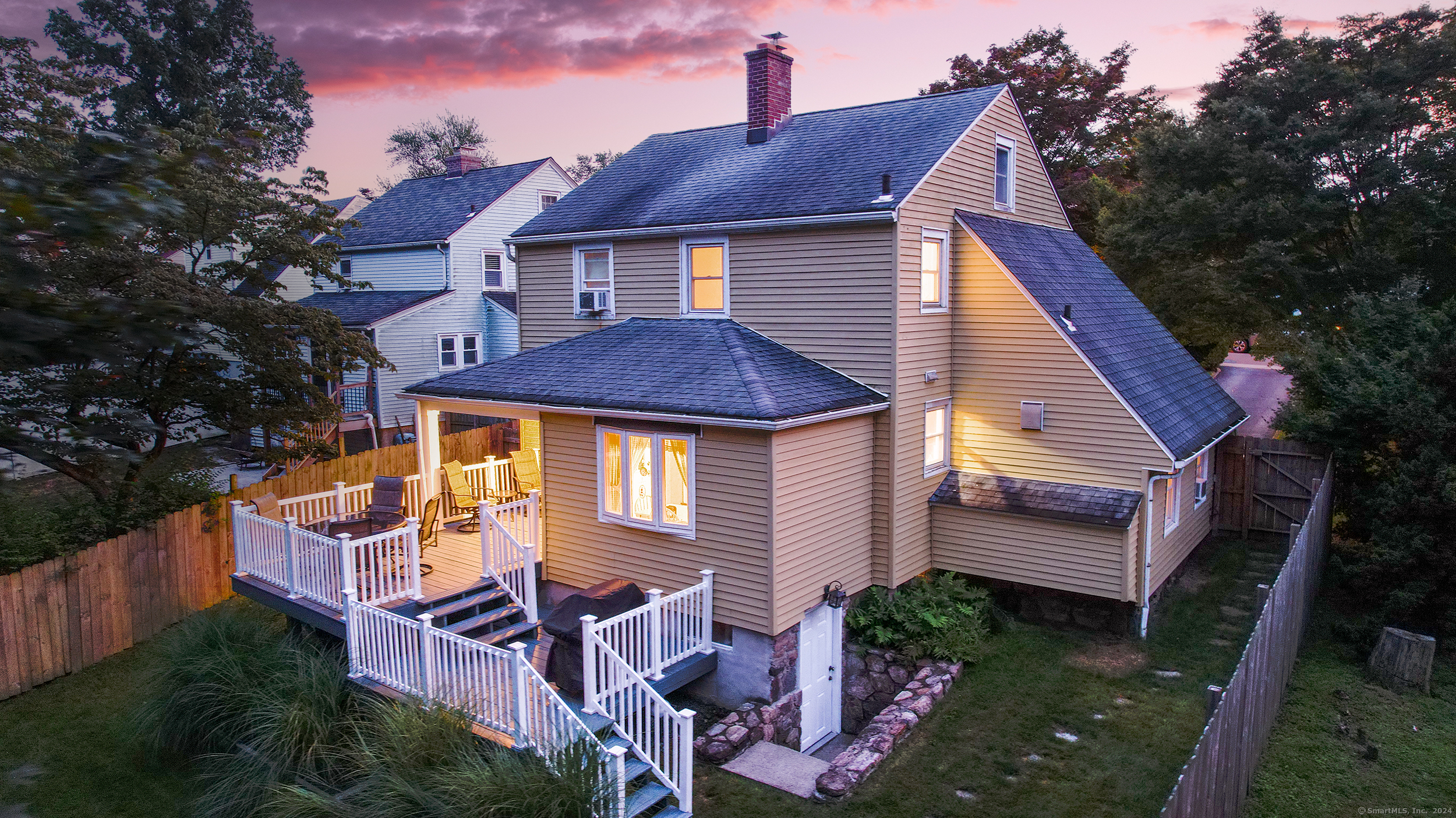 83 Courtland Hill Street Stamford CT 06906
