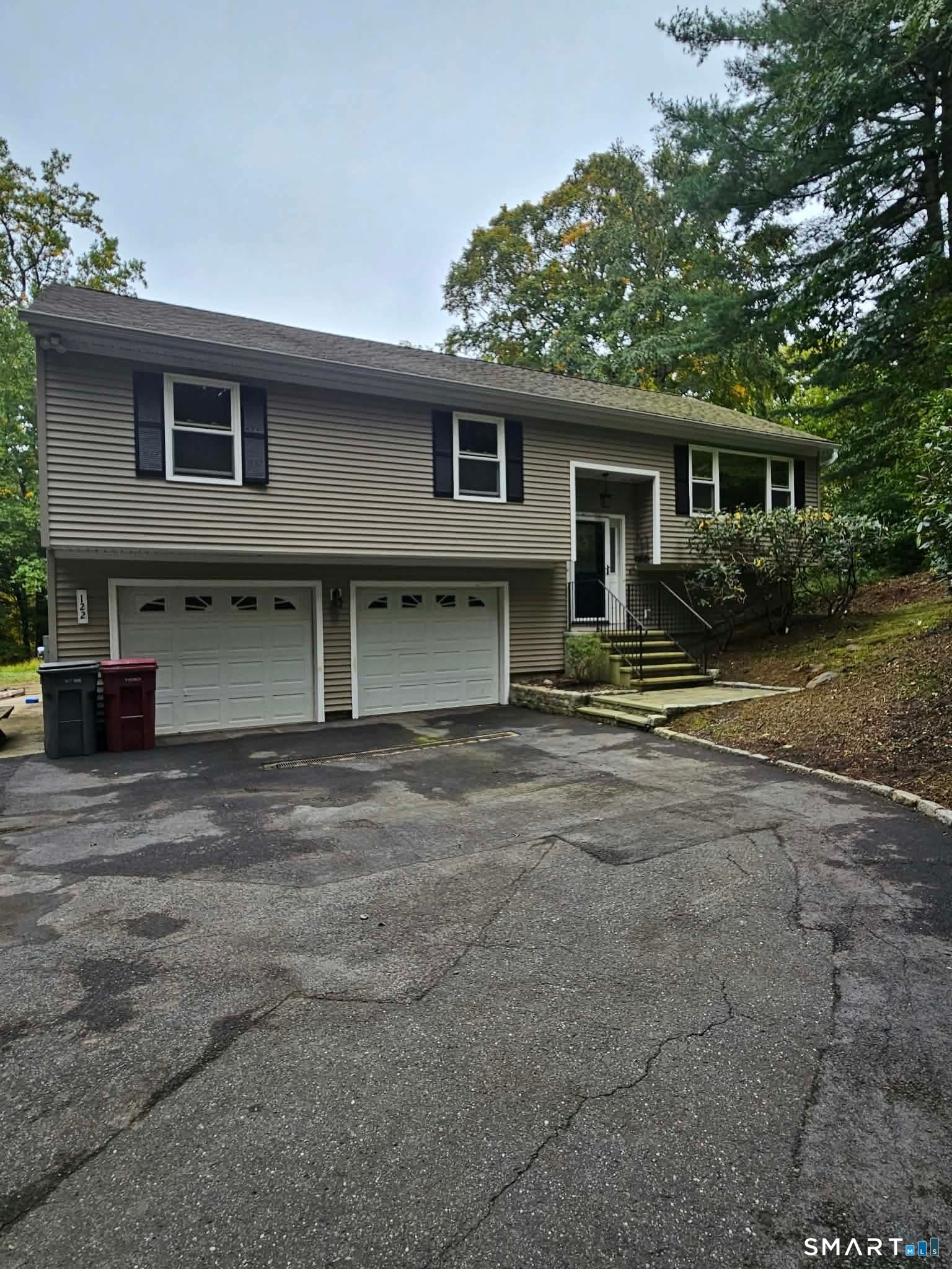 122 Maple Hill Road Naugatuck CT 06770