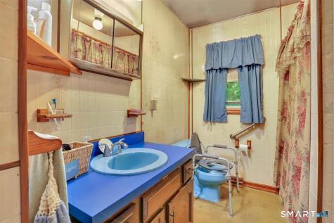 12 Parker Road Marlborough CT 06447