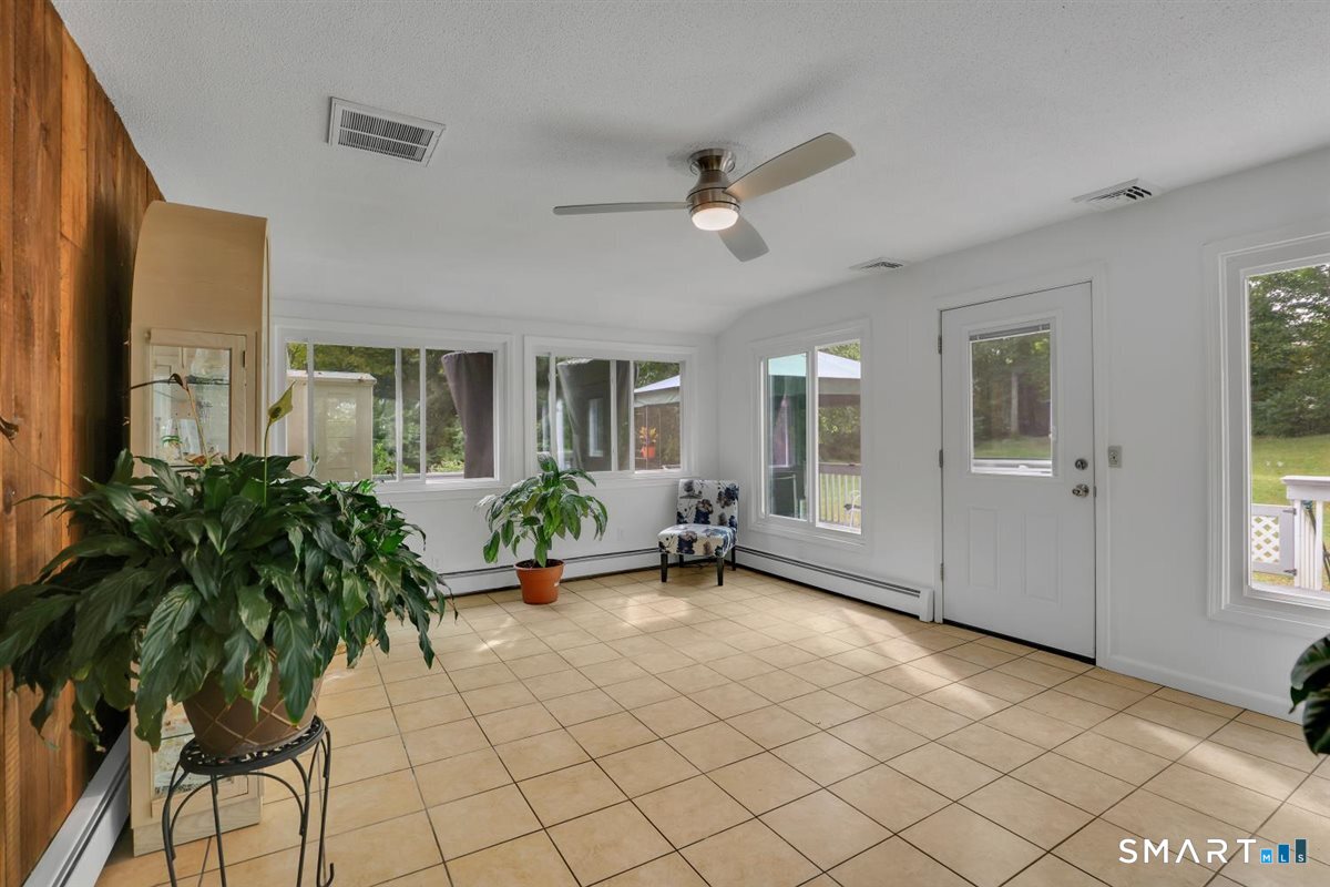 21 Silversmith Road Farmington CT 06085