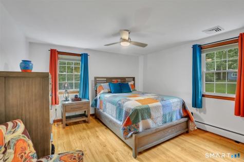 21 Silversmith Road Farmington CT 06085