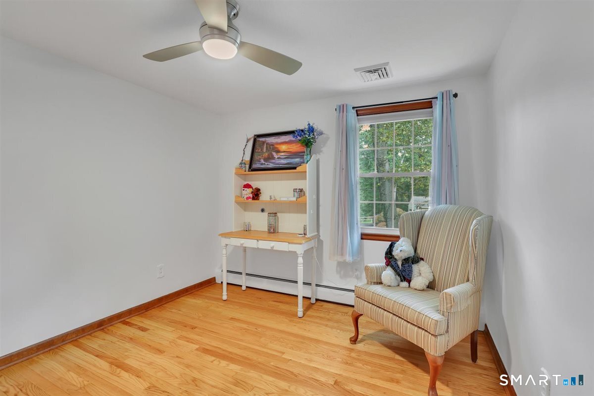 21 Silversmith Road Farmington CT 06085
