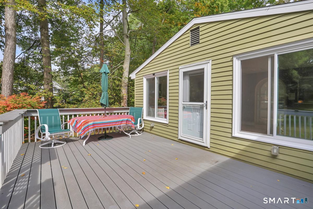 21 Silversmith Road Farmington CT 06085
