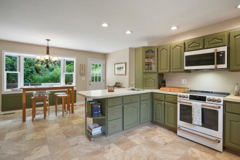731 North Park Avenue Redding CT 06896