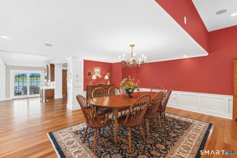 288 Middlesex Avenue Chester CT 06412