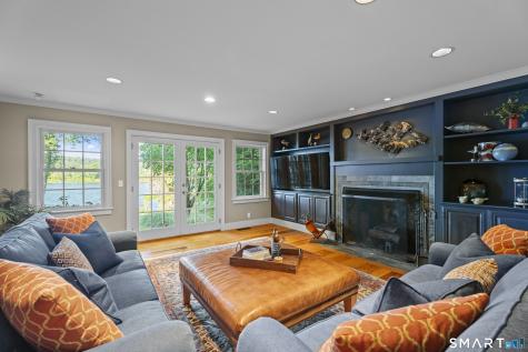 288 Middlesex Avenue Chester CT 06412