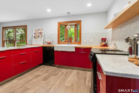 19 Timber Mill Circle Stamford CT 06903