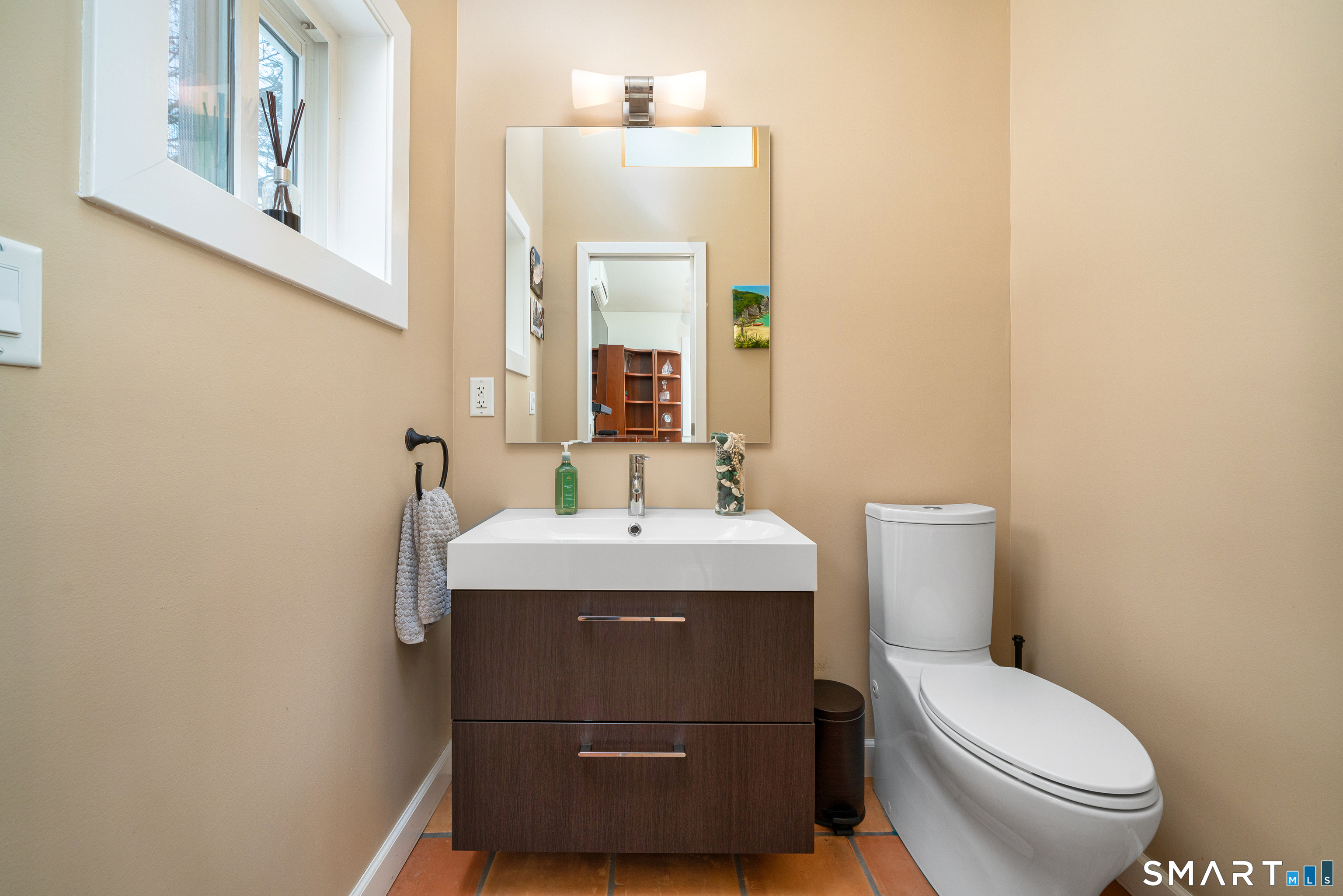 125 Country Club Road Avon CT 06001