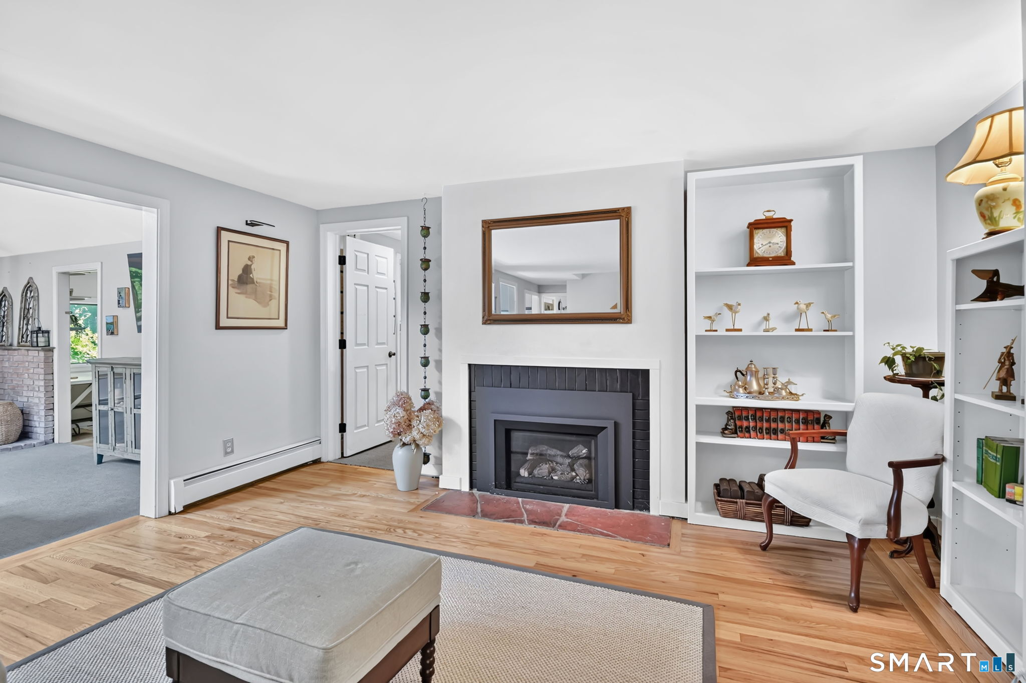 36 Woodside Circle Simsbury CT 06070