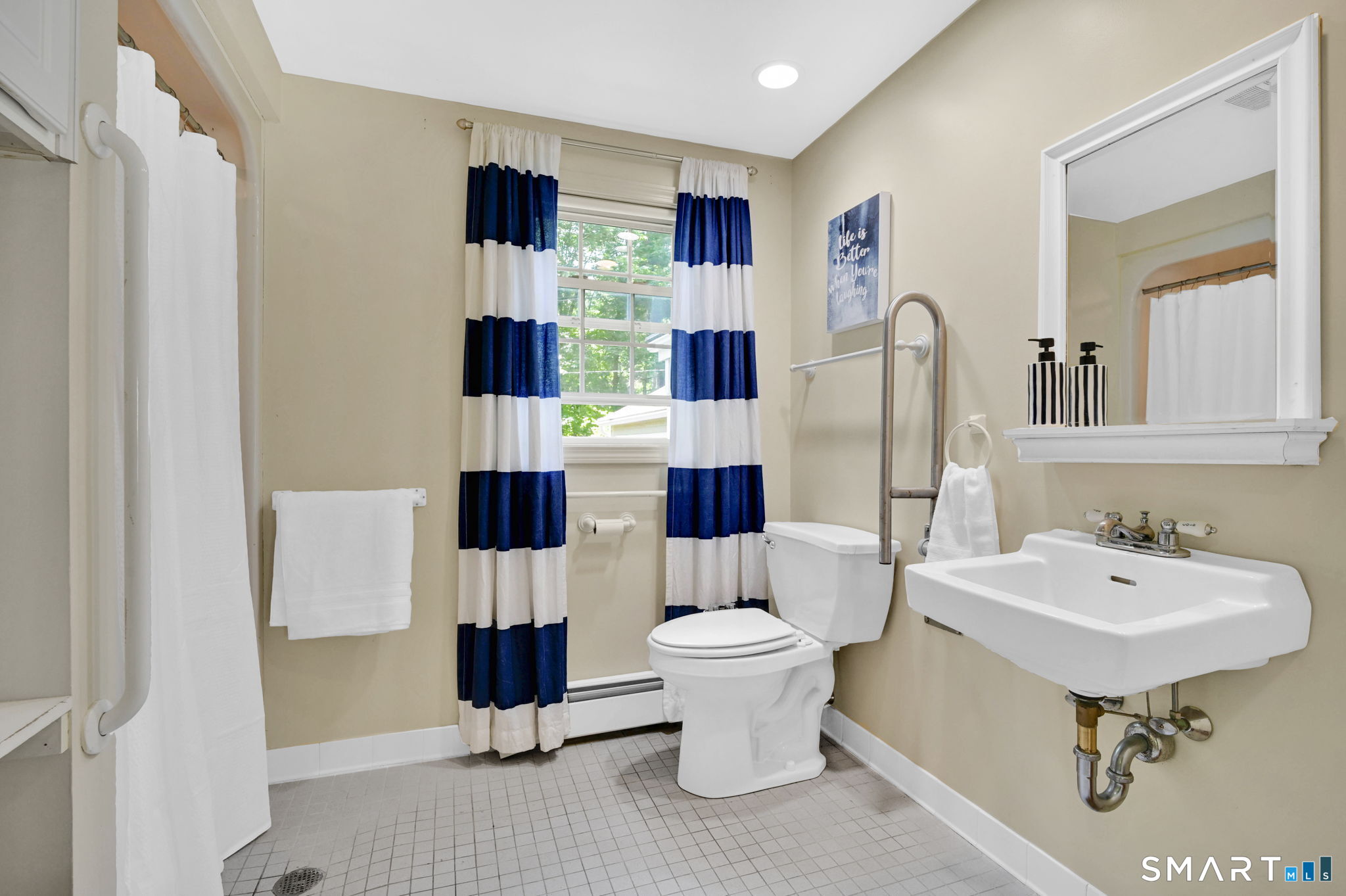 36 Woodside Circle Simsbury CT 06070