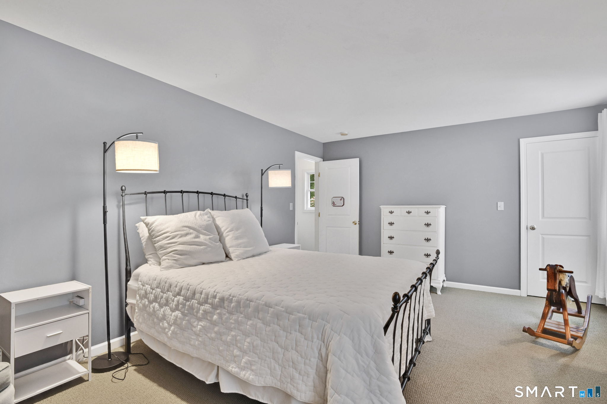 36 Woodside Circle Simsbury CT 06070