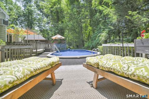 36 Woodside Circle Simsbury CT 06070