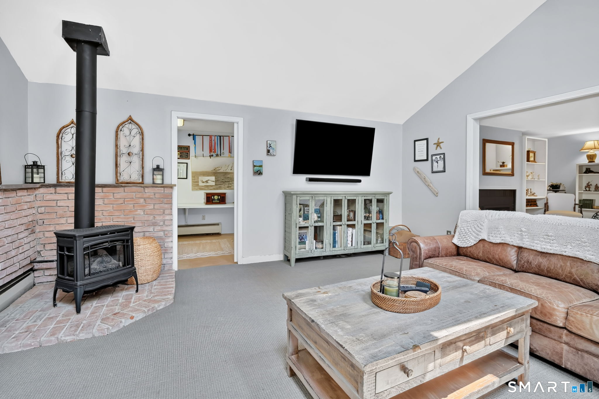 36 Woodside Circle Simsbury CT 06070