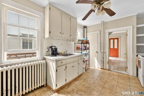 165 Grand Street Middletown CT 06457