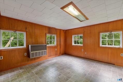 218 North Bigelow Road Hampton CT 06247