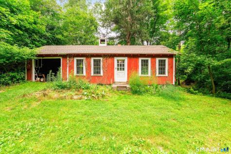 218 North Bigelow Road Hampton CT 06247