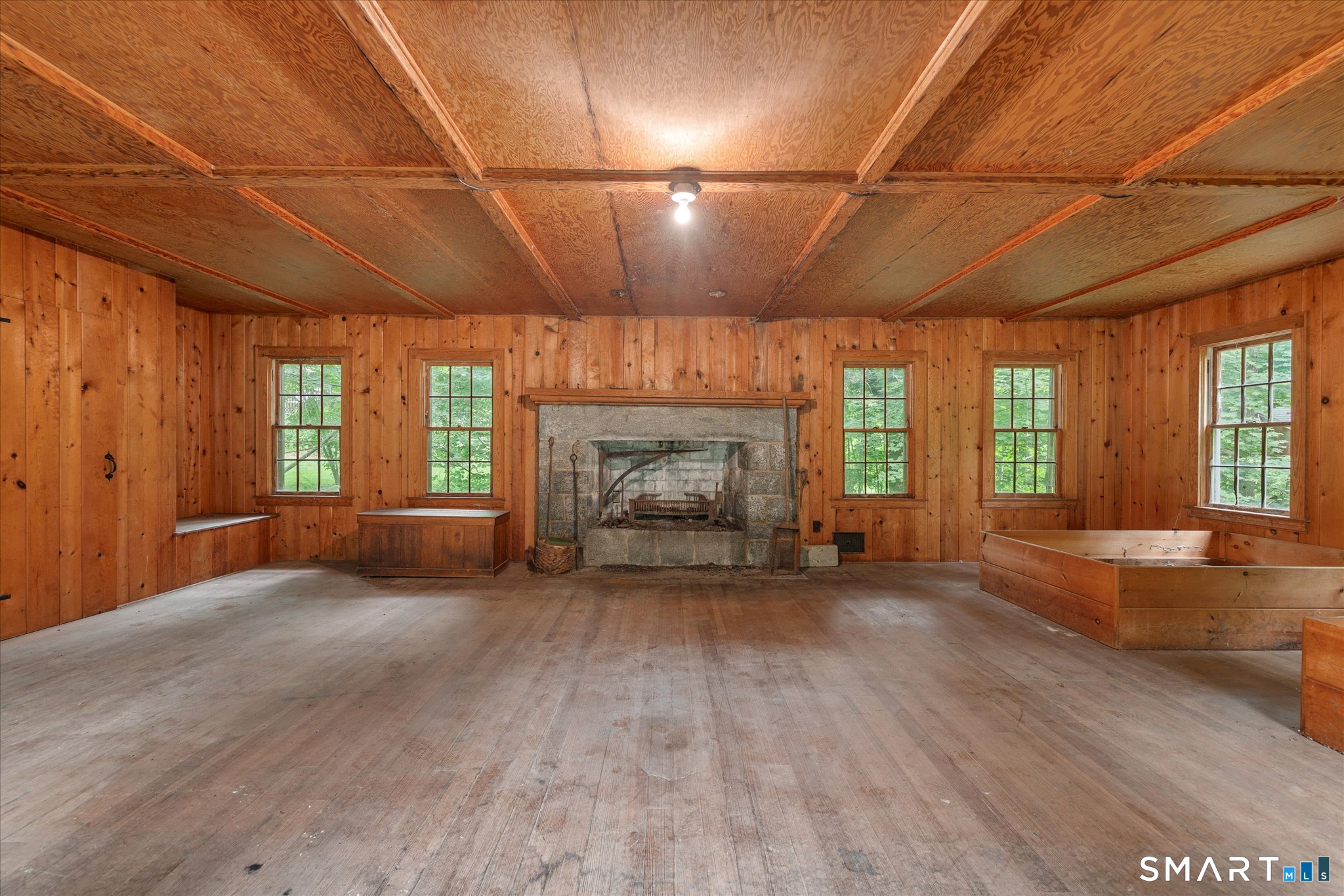 218 North Bigelow Road Hampton CT 06247