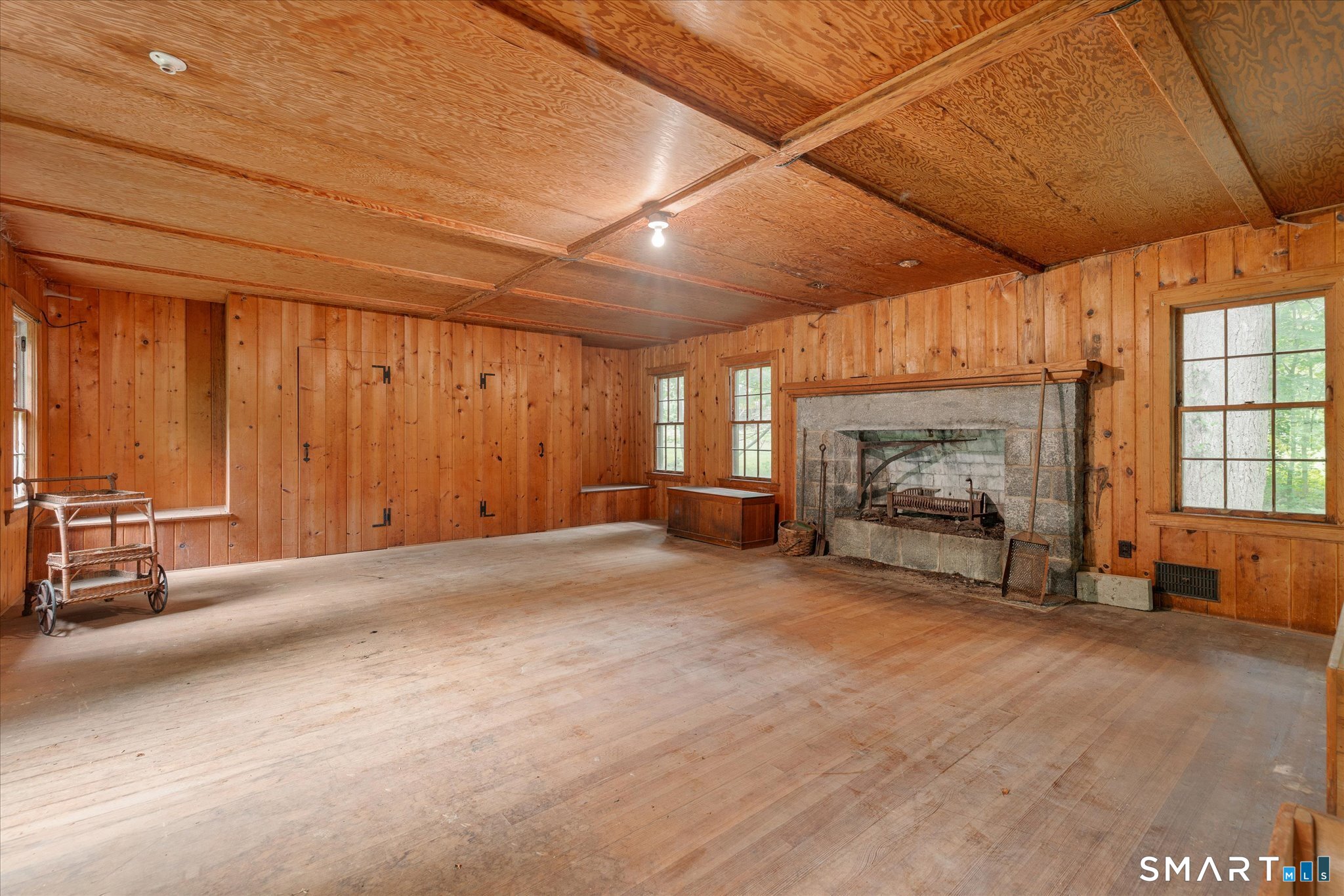 218 North Bigelow Road Hampton CT 06247
