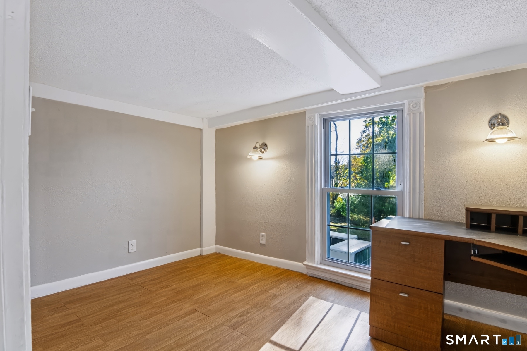 2 Middle Road Preston CT 06365
