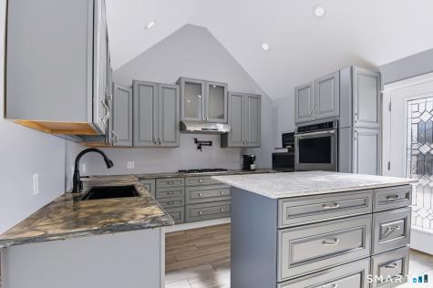 2 Middle Road Preston CT 06365