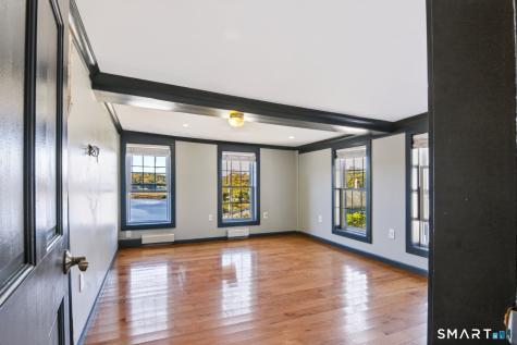2 Middle Road Preston CT 06365
